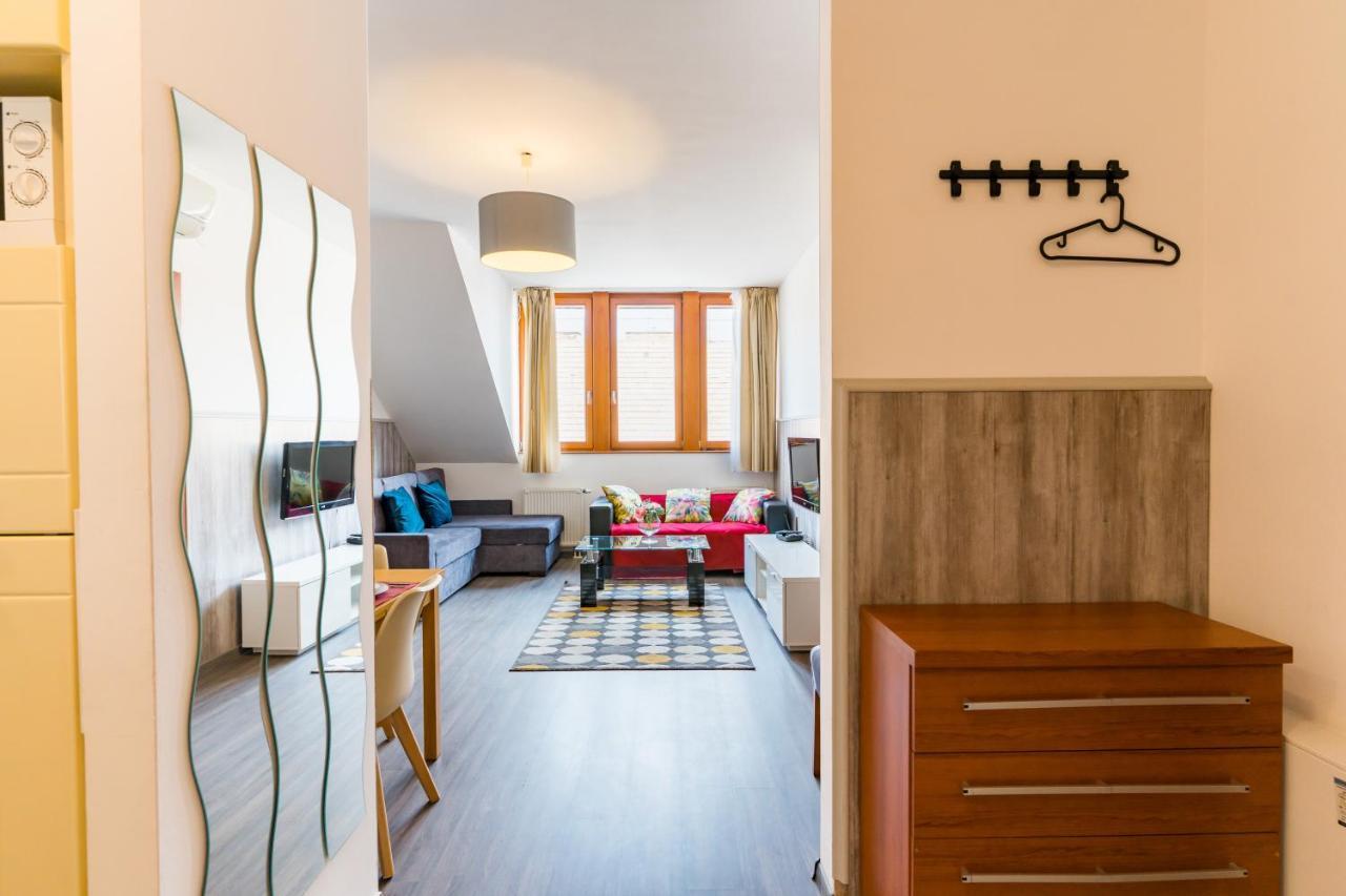 Lovag Charming Apartment In The Center-Ac Budapest Exterior photo